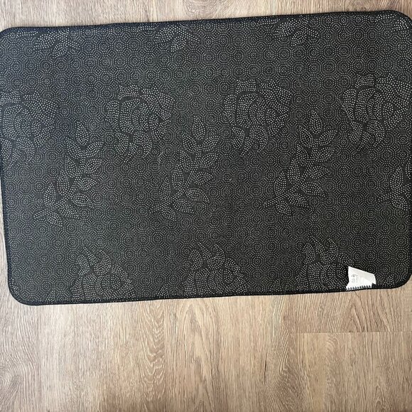 1(love) Jolliest Bunch of A$$holes Christmas Novelty Floor Mat - Picture 2 of 3